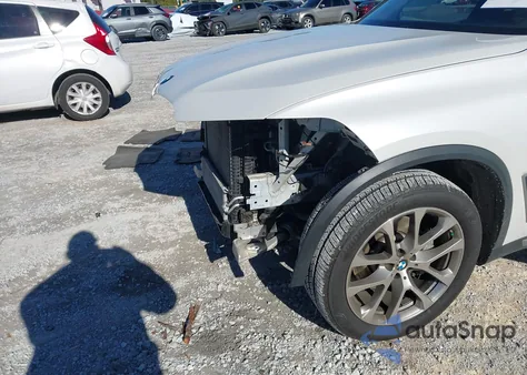 2020 BMW X5 Sdrive40I z USA, uszkodzony, nr VIN 5UXCR4C03L9B26327